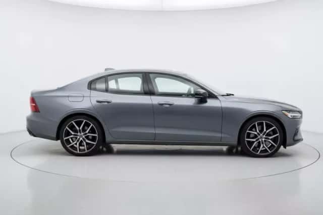 Volvo S60 (2021) thumbnail 5