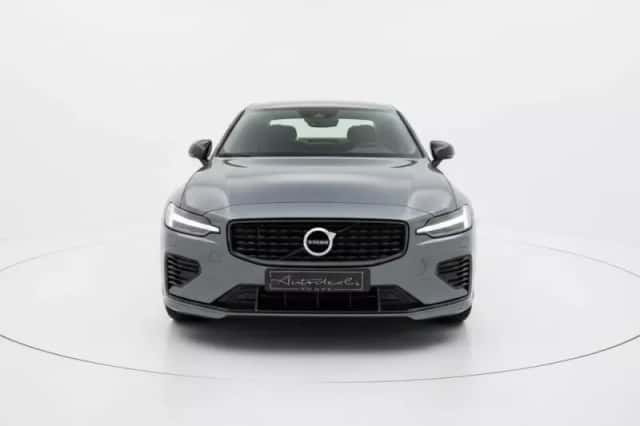 Volvo S60 (2021) thumbnail 6