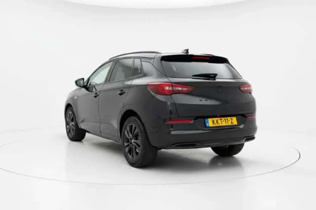 Opel Grandland (2022) thumbnail 5