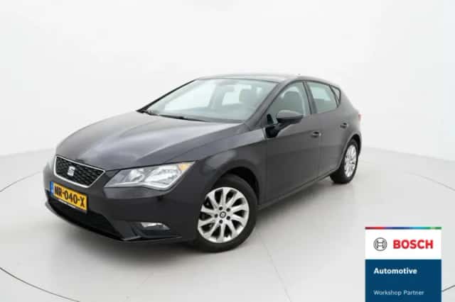 SEAT Leon (2016) thumbnail 1