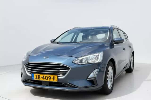 Ford Focus (2019) thumbnail 2