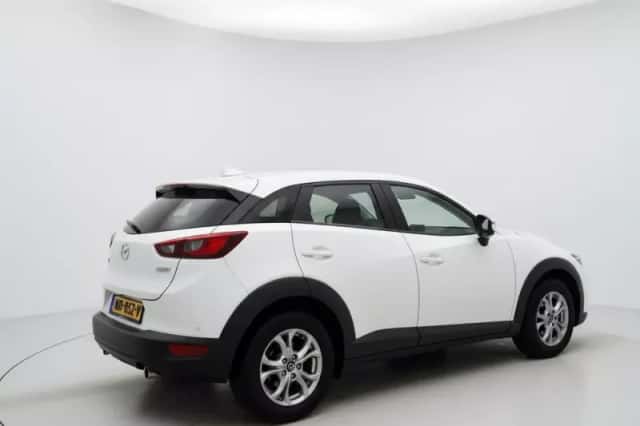 Mazda CX-3 (2017) thumbnail 3