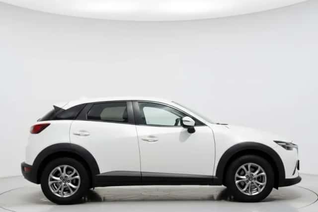 Mazda CX-3 (2017) thumbnail 4