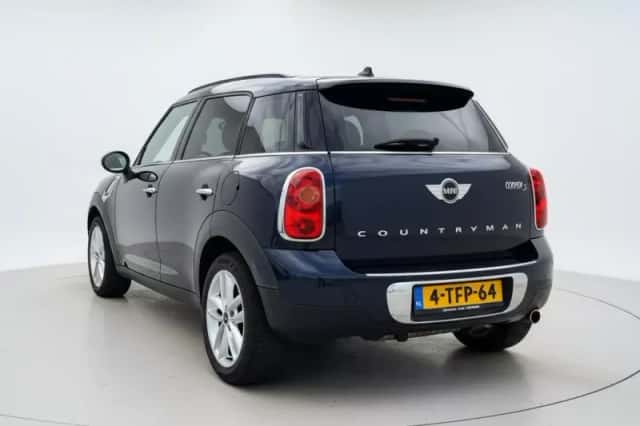 MINI Countryman (2014) thumbnail 3