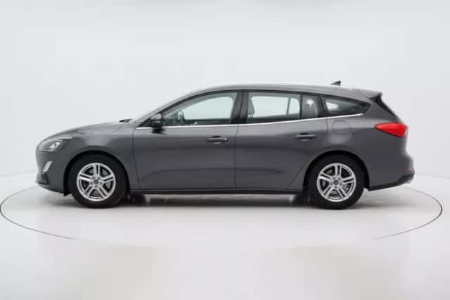 Ford Focus (2019) thumbnail 4
