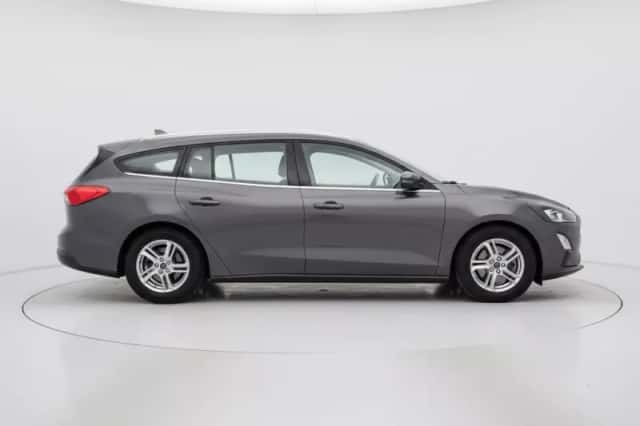 Ford Focus (2019) thumbnail 5