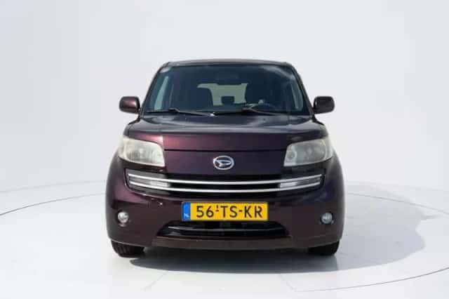 Daihatsu Materia (2007) thumbnail 6
