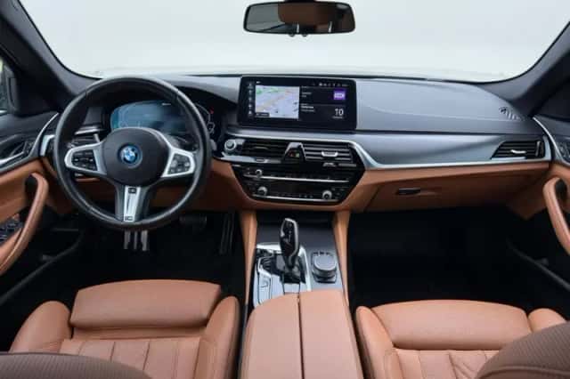 BMW 5-Serie (2022) thumbnail 2