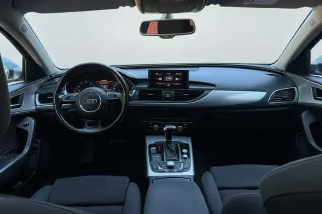 Audi A6 (2012) thumbnail 2