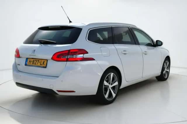 Peugeot 308 (2020) thumbnail 3