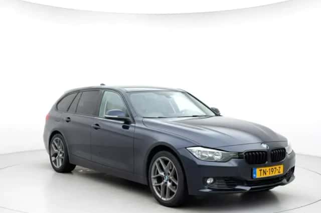 BMW 3-Serie (2014) thumbnail 2