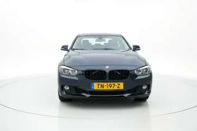 BMW 3-Serie (2014) thumbnail 3