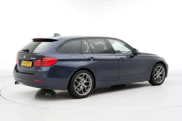 BMW 3-Serie (2014) thumbnail 4