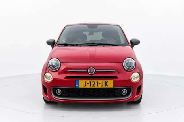 Fiat 500 (2019) thumbnail 3