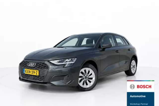 Audi A3 (2023) thumbnail 1
