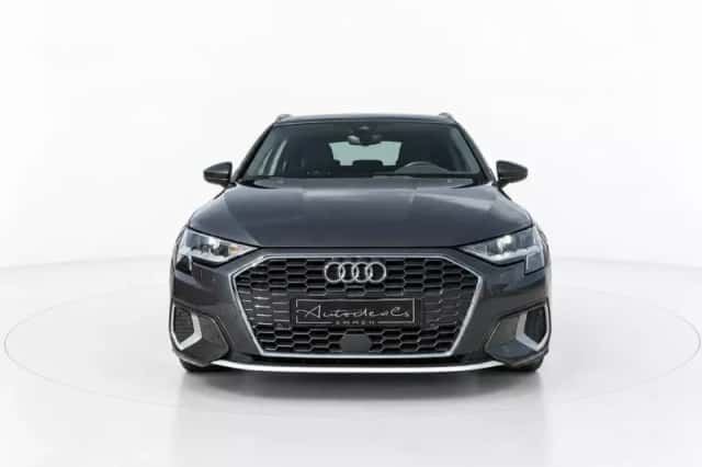 Audi A3 (2021) thumbnail 5