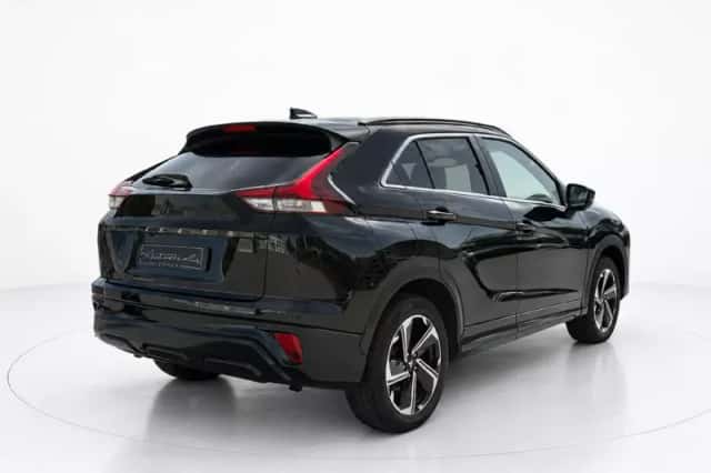Mitsubishi Eclipse Cross (2021) thumbnail 4