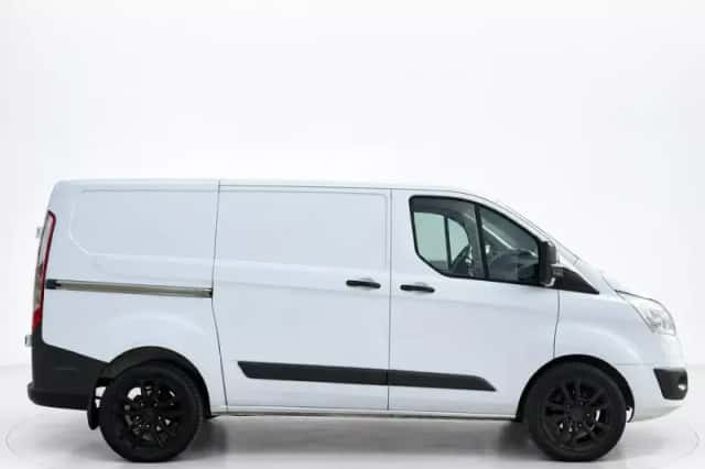 Ford Transit Custom (2013) thumbnail 3
