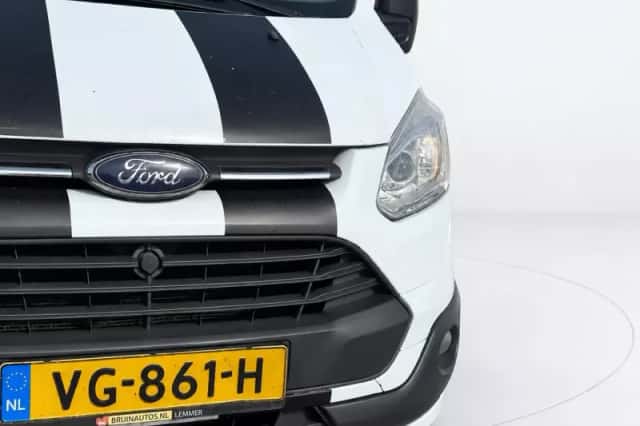 Ford Transit Custom (2013) thumbnail 6