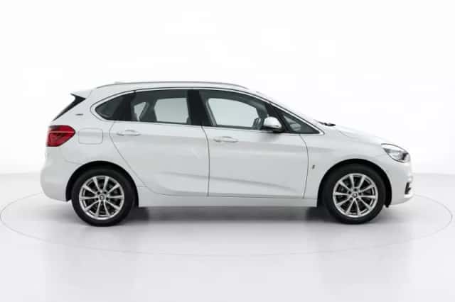 BMW 2-Serie Active Tourer (2017) thumbnail 2