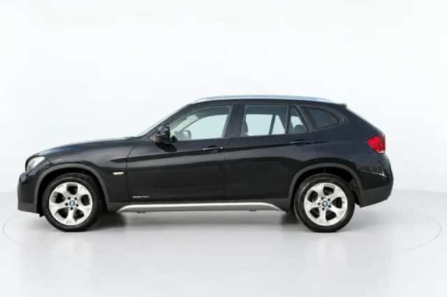 BMW X1 (2010) thumbnail 4
