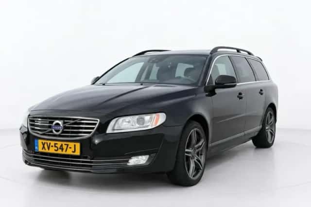Volvo V70 (2016) thumbnail 3