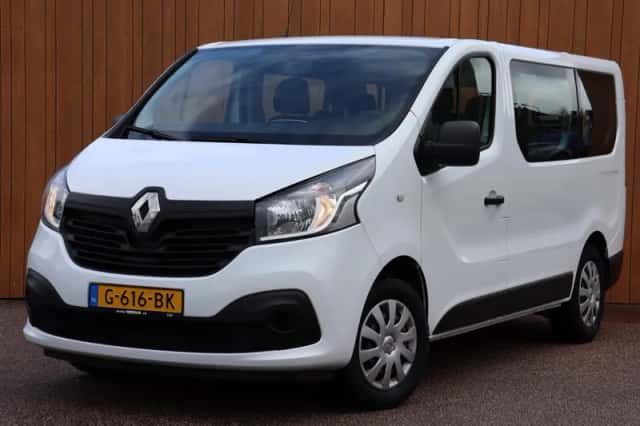 Renault Trafic (2019) thumbnail 1
