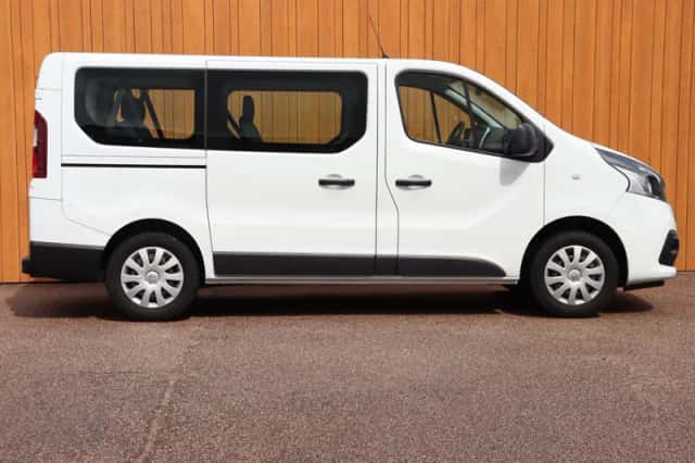 Renault Trafic (2019) thumbnail 5