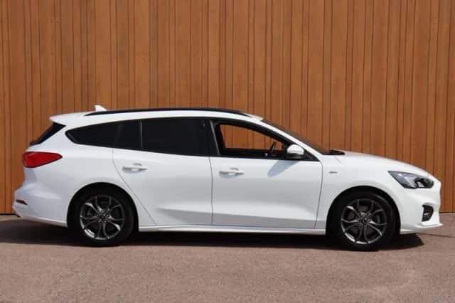 Ford Focus (2019) thumbnail 5
