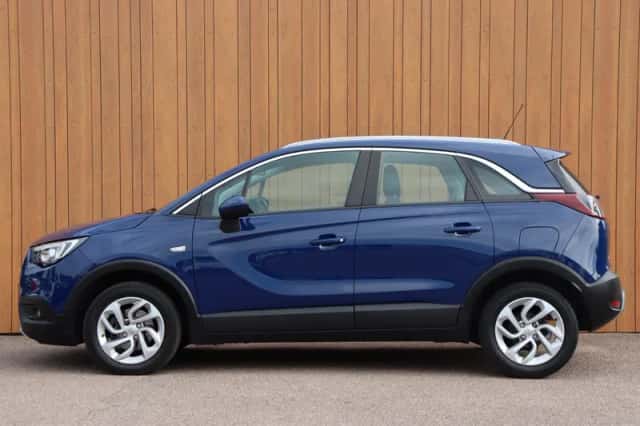 Opel Crossland (2019) thumbnail 3