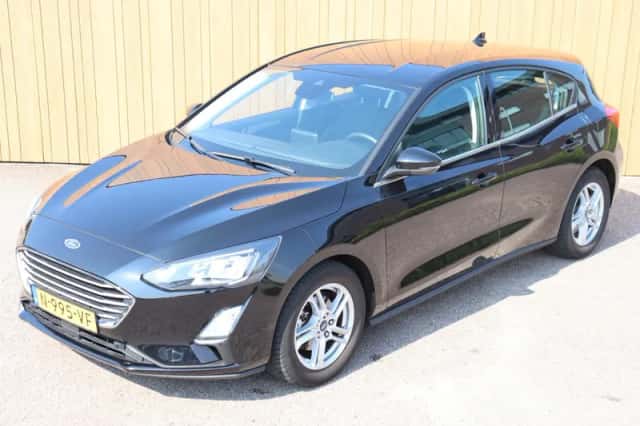 Ford Focus (2022) thumbnail 6