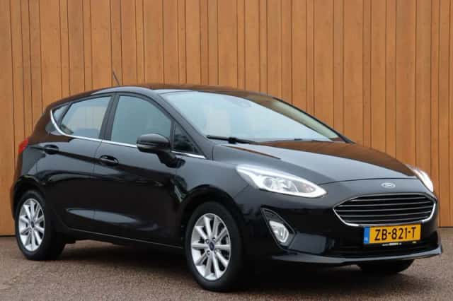 Ford Fiesta (2019) thumbnail 2