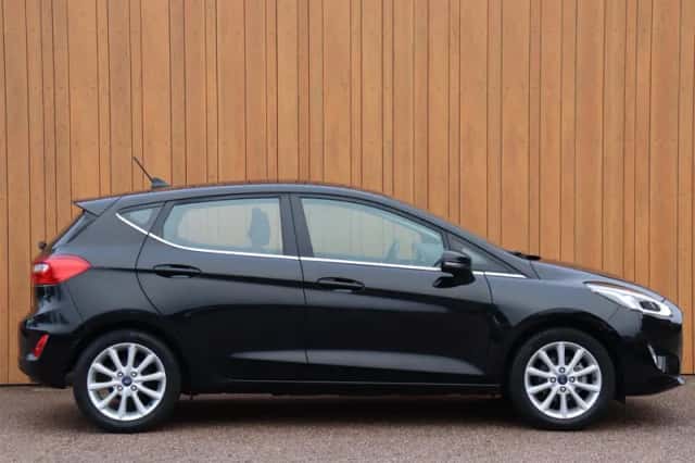 Ford Fiesta (2019) thumbnail 5