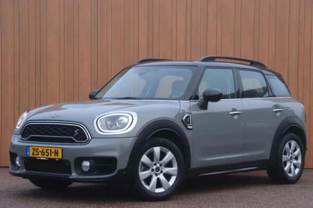 MINI Countryman (2019) thumbnail 1