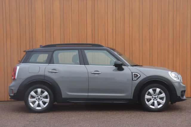 MINI Countryman (2019) thumbnail 5