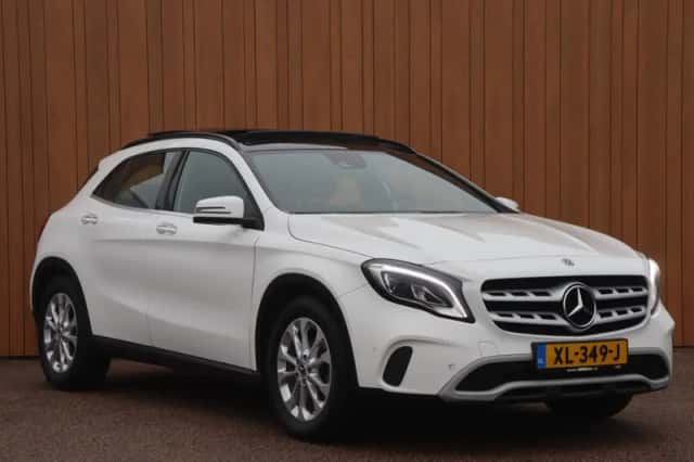 Mercedes-Benz GLA-Klasse (2019) thumbnail 2
