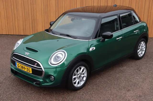 MINI Cooper S (2020) thumbnail 6