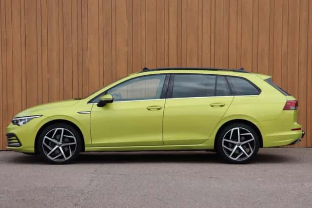 Volkswagen Golf (2021) thumbnail 3
