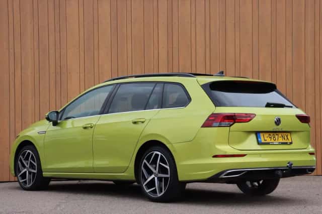 Volkswagen Golf (2021) thumbnail 4