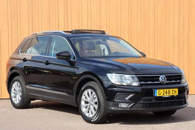 Volkswagen Tiguan (2020) thumbnail 2