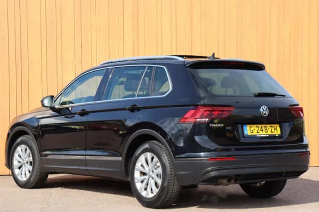 Volkswagen Tiguan (2020) thumbnail 4