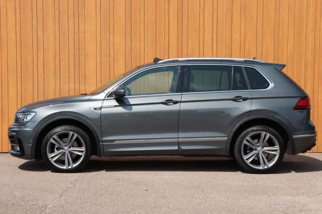 Volkswagen Tiguan (2020) thumbnail 3