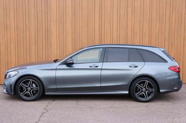 Mercedes-Benz C-Klasse (2021) thumbnail 3