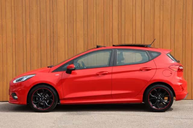Ford Fiesta (2020) thumbnail 3
