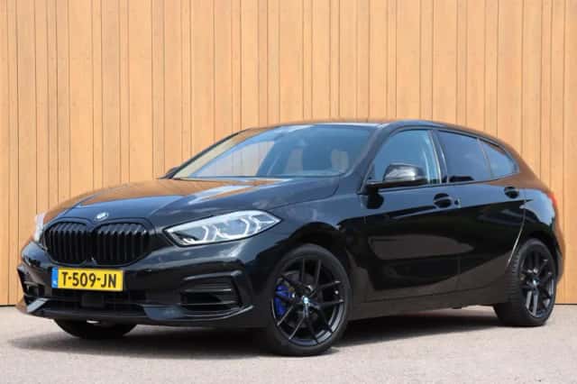 BMW 1-Serie (2023) thumbnail 1