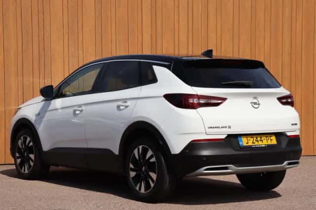 Opel Grandland (2020) thumbnail 4