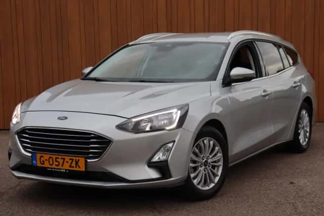 Ford Focus (2020) thumbnail 1