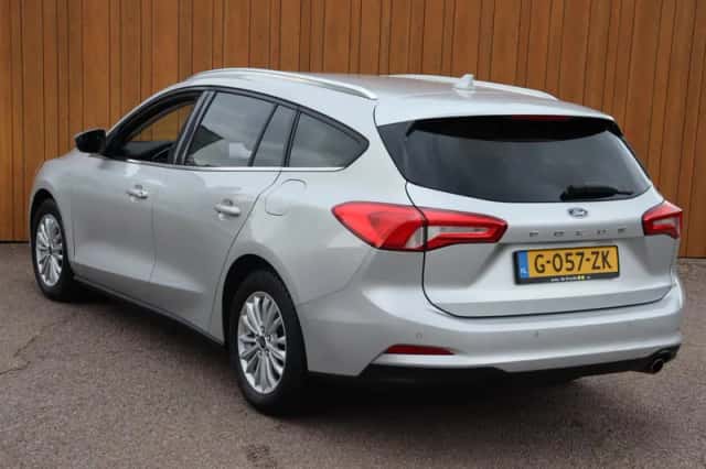 Ford Focus (2020) thumbnail 4
