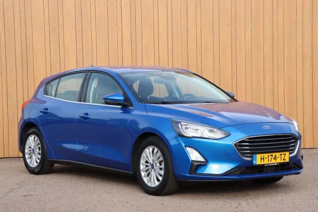 Ford Focus (2020) thumbnail 2
