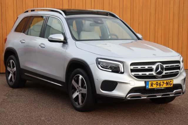 Mercedes-Benz GLB-Klasse (2022) thumbnail 2